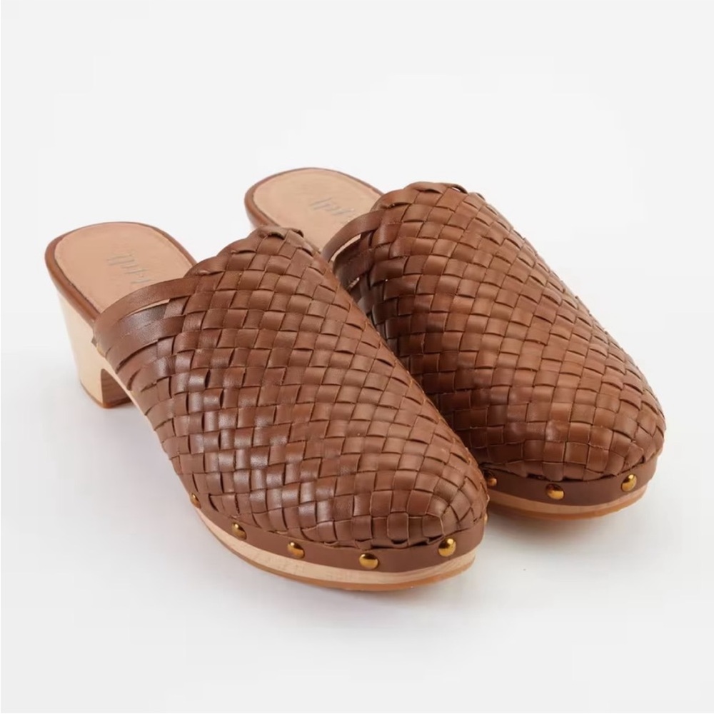 J. Jill Cameron Studded Clogs Woven Leather Size 8